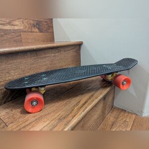 TEN TOES Australia BOARD EMPORIUM SKATEBOARD CLASSIC MINI CRUISER  22.5".